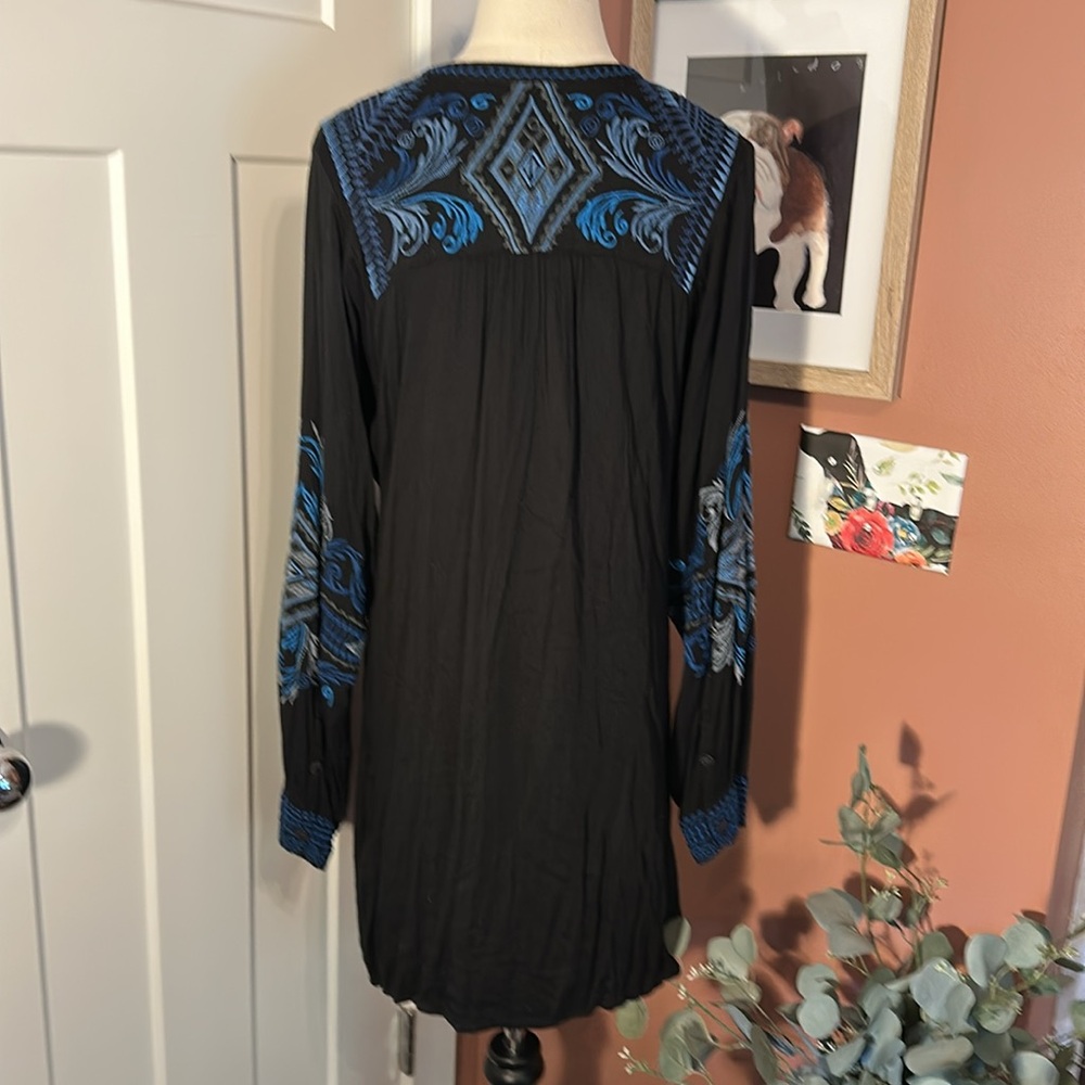 Johnny Was Biya Black & Blue Embroidered rayon blend long sleeve S tunic dress - Picture 9 of 14